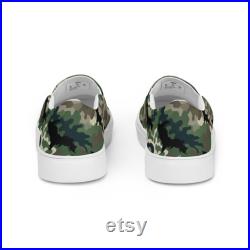 Camo Men's Slip-on Canvas Shoes