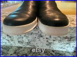 John Fluevog Men s size 12 Black Leather zippered Loafer, casual slip on shoes