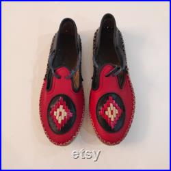 Red and Black Women Handmade Yemeni Shoes, Yemeni Shoes Women, Organic Leather Mule, Moroccan Shoes, Barefoot Shoes, Earthing Shoes
